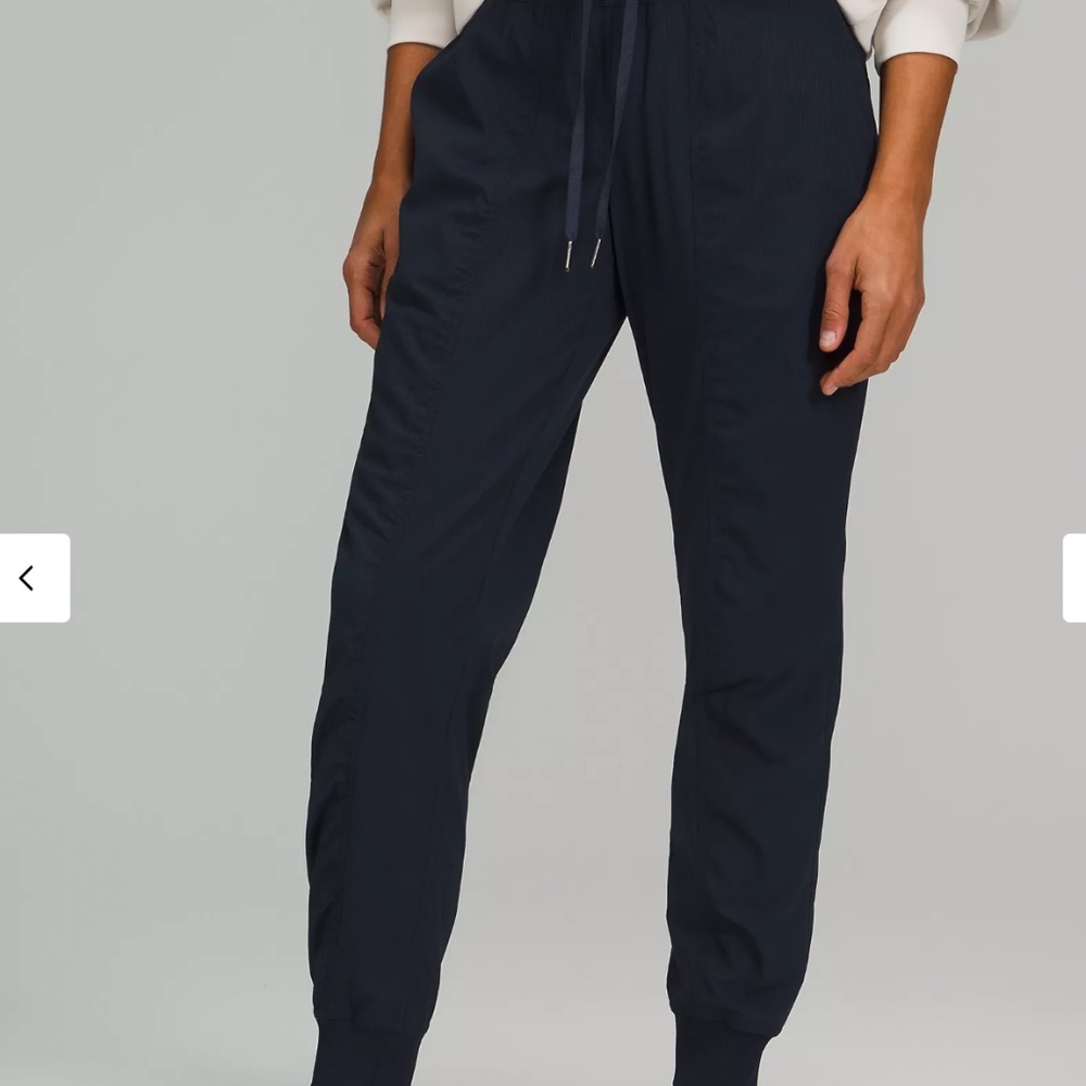 Lululemon joggers
